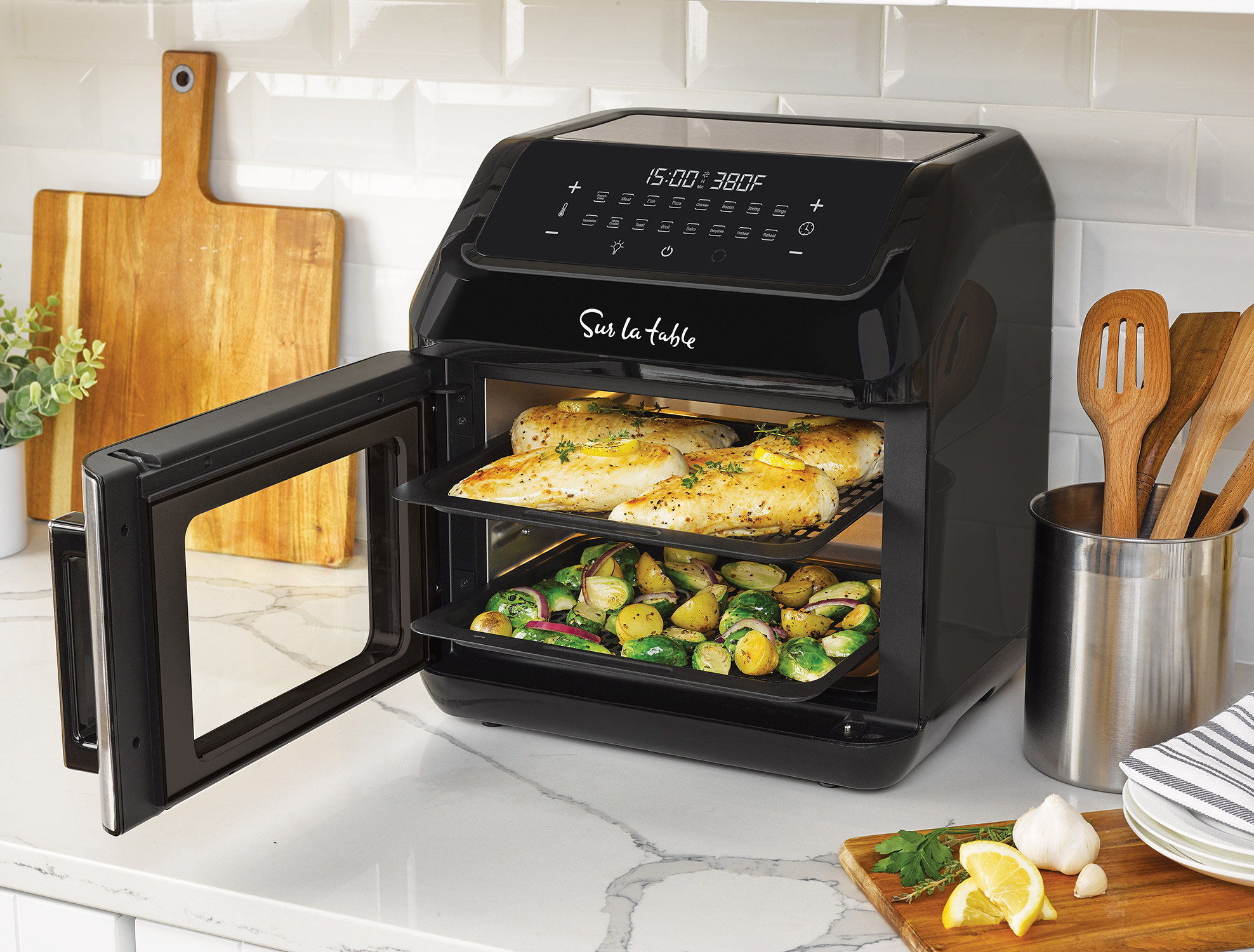 Sur La Table Kitchen Essentials 22l Air Fryer Toaster Oven - Black